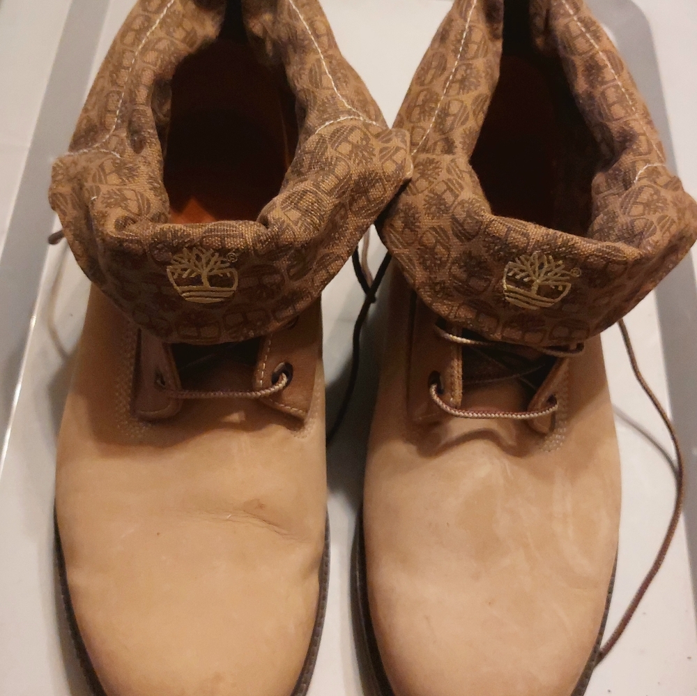 Timberland Men's Light Taupe Roll Top Boots